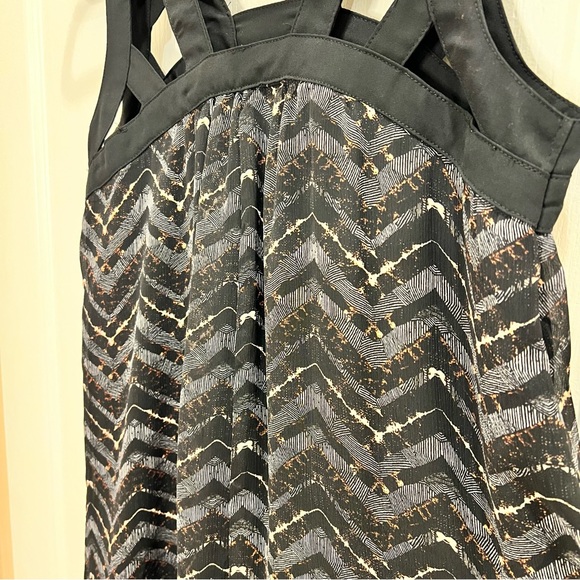 Black White and Orange Pattern Dress M - Picture 5 of 6